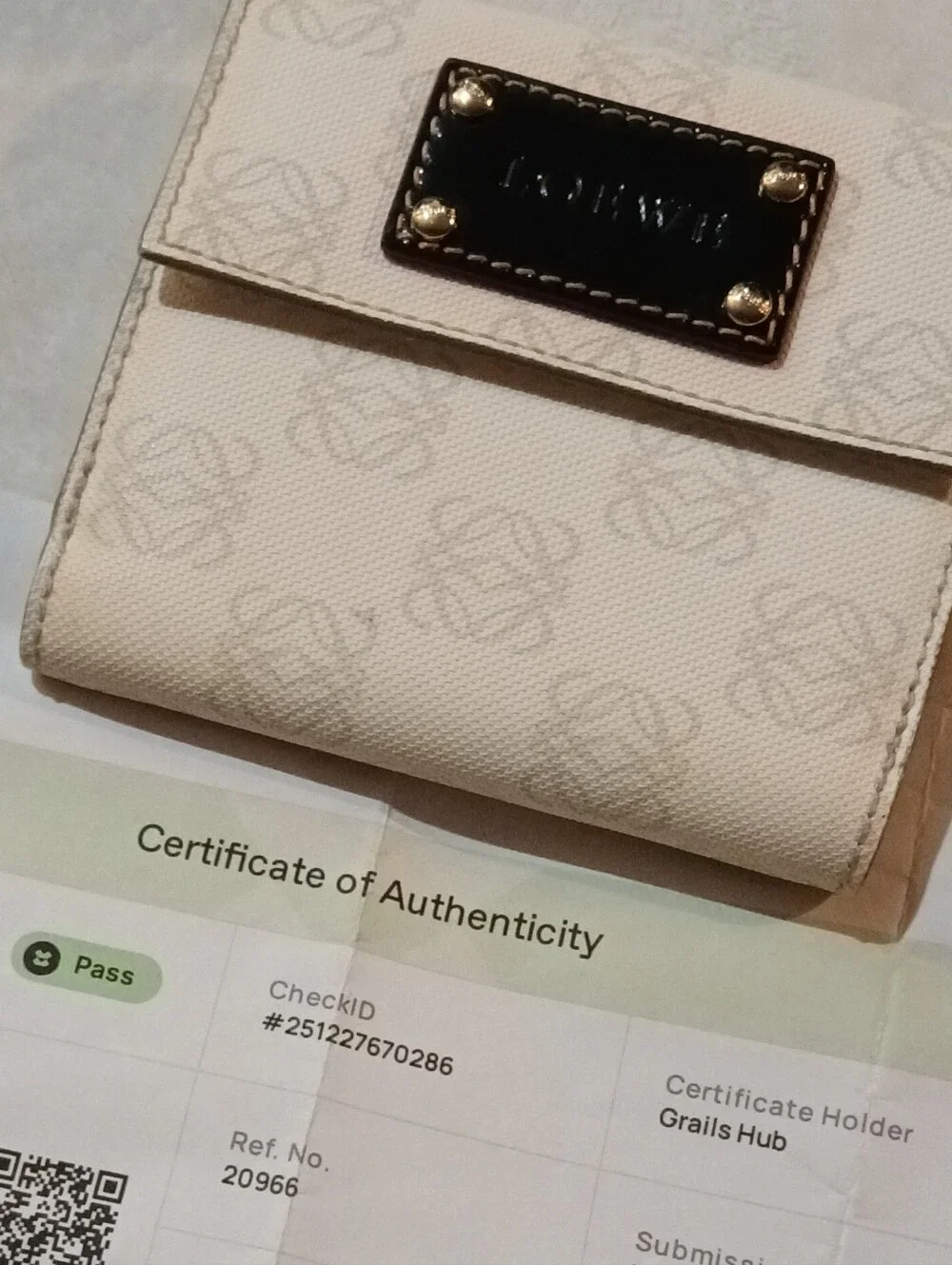 Loewe White Anagram Canvas Bifold Wallet + COA in LIKE NEW CONDITION